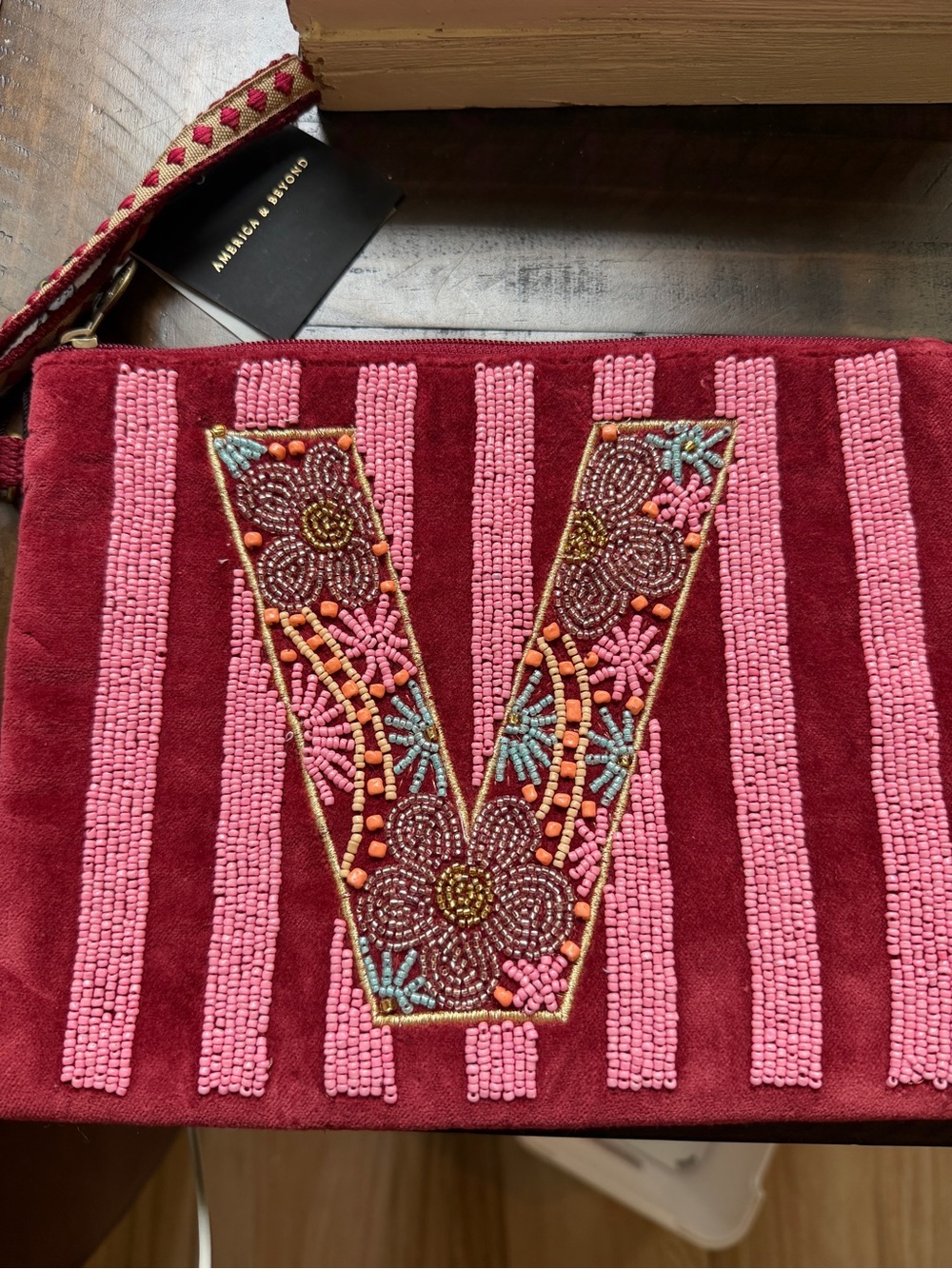 Beaded 'V' Striped Pink & Red Wristlet Clutch